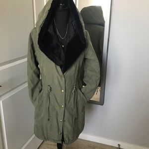 Utility style coat true Olive